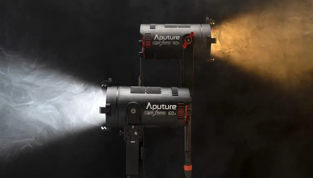 Aputure 60X LED-spotlight voor sfeervolle verlichting bij huwelijken, Webstrive Weddings